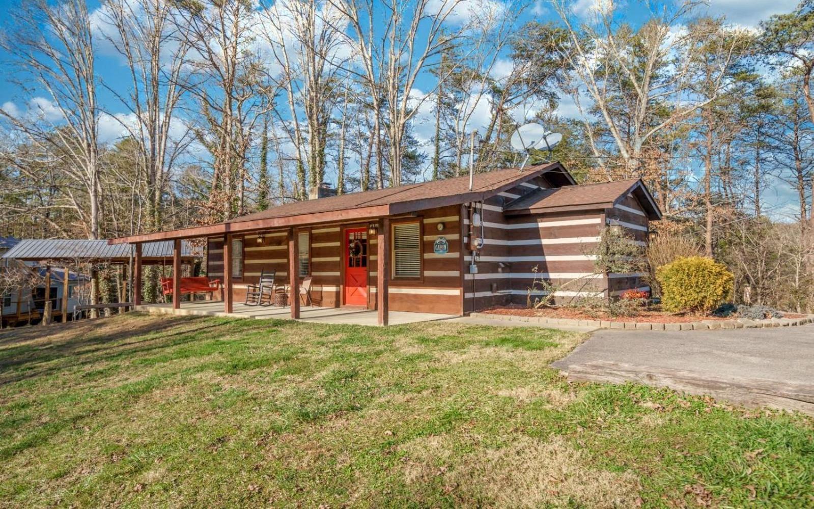 Wooded Bliss Hot Tub Single Level Cabin With No Steps Rocking Chairs And Wooded Views ピジョンフォージ エクステリア 写真
