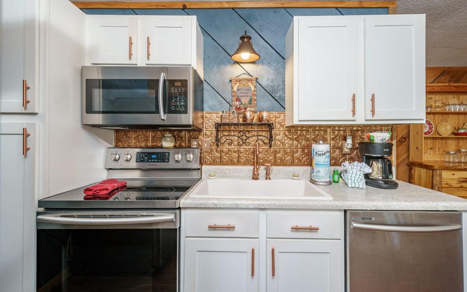 Wooded Bliss Hot Tub Single Level Cabin With No Steps Rocking Chairs And Wooded Views ピジョンフォージ エクステリア 写真